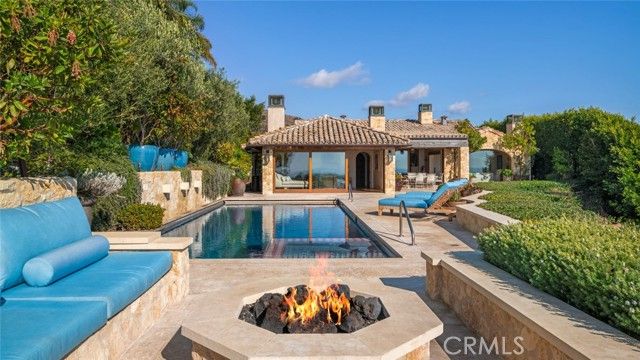 24650 Blue Dane Lane, Malibu, CA 90265