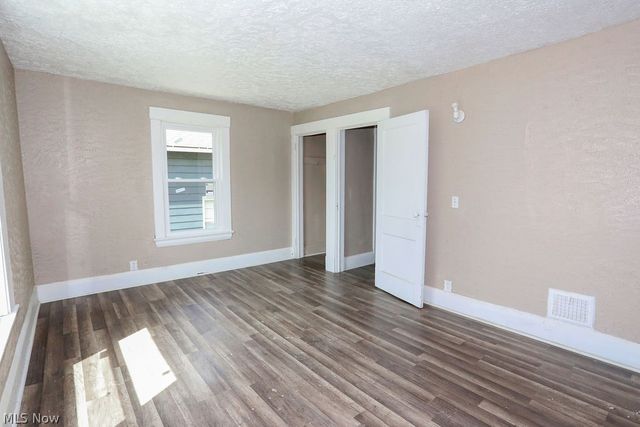 65 N Richview Avenue, Youngstown, OH 44509