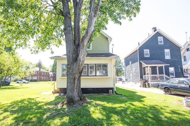 65 N Richview Avenue, Youngstown, OH 44509