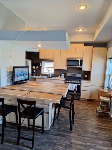 3005 Lincoln Street, Franklin Park, IL 60131