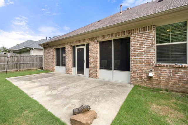 195 CHEROKEE CIR, Oakland, TN 38060