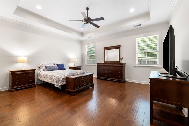 195 CHEROKEE CIR, Oakland, TN 38060