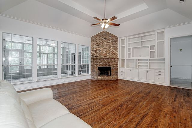 3308 Corn Valley Road, Grand Prairie, TX 75052