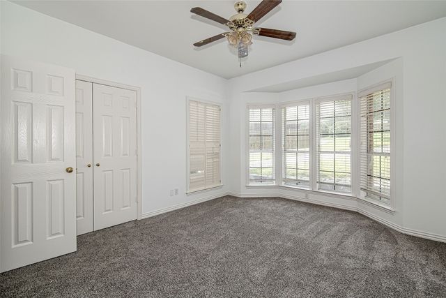 3308 Corn Valley Road, Grand Prairie, TX 75052