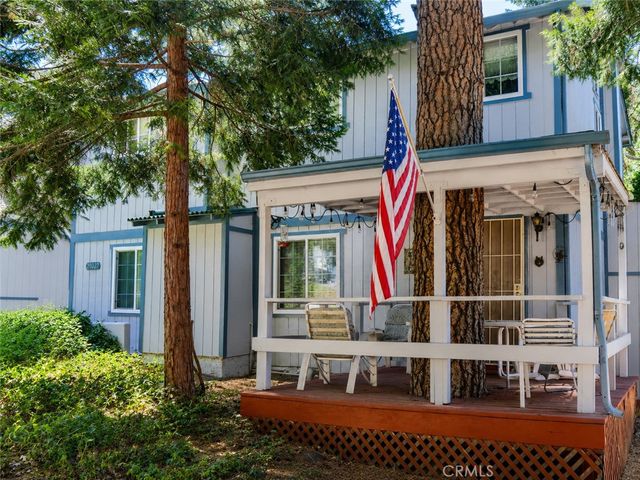 25027 Moon, Crestline, CA 92325