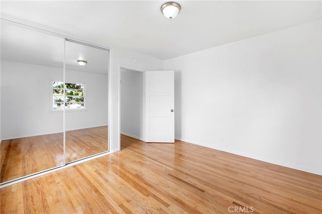 956 S Oak, Inglewood, CA 90301