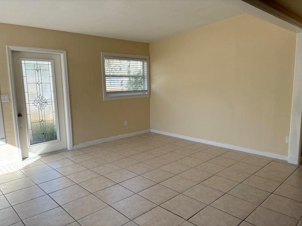 Image 2 of property listing at 1325 SANDY LANE, Clearwater, FL 33755