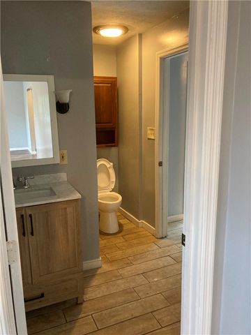 1001 E Stewart Street, Dayton, OH 45410