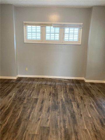 1001 E Stewart Street, Dayton, OH 45410