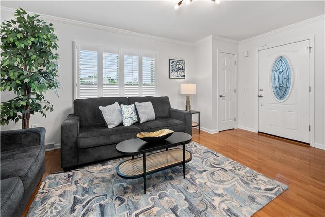 870 Biltmore Avenue, Forks Twp, PA 18040