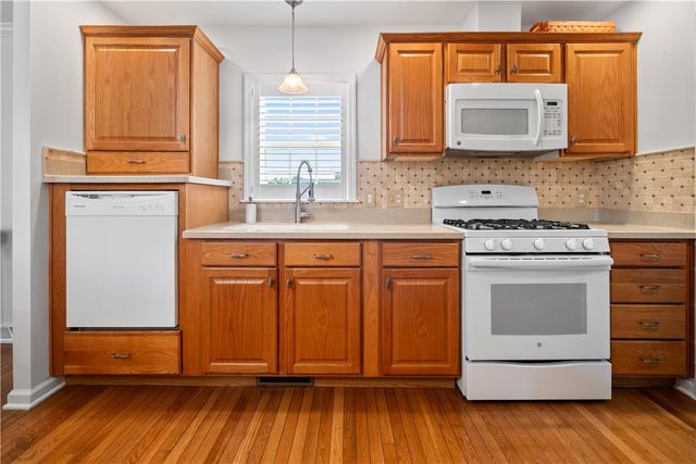 870 Biltmore Avenue, Forks Twp, PA 18040