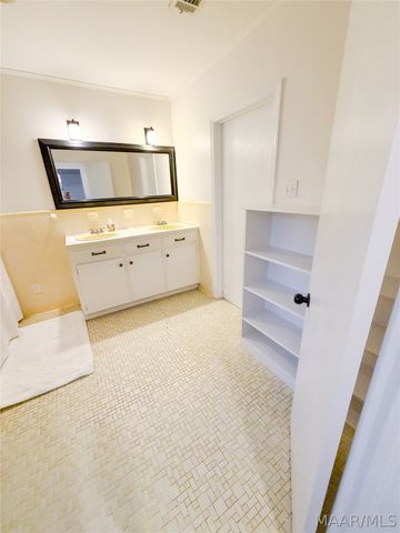 145 Russell Drive, Selma, AL 36701