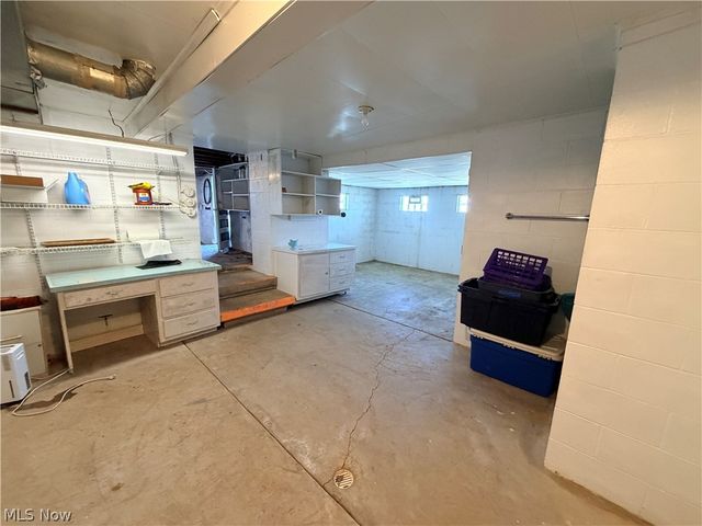 31785 PIEDMONT-FREEPORT Road, Freeport, OH 43973