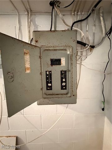 31785 PIEDMONT-FREEPORT Road, Freeport, OH 43973