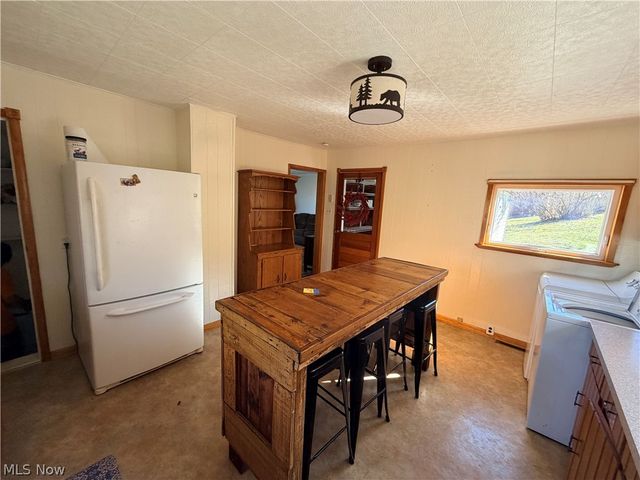 31785 PIEDMONT-FREEPORT Road, Freeport, OH 43973