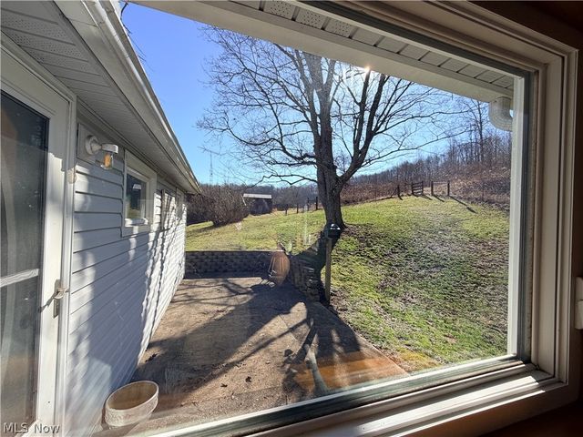 31785 PIEDMONT-FREEPORT Road, Freeport, OH 43973