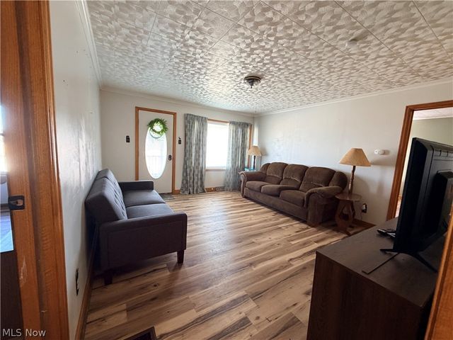 31785 PIEDMONT-FREEPORT Road, Freeport, OH 43973