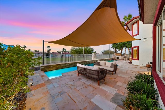 2438 Tour Edition Drive, Henderson, NV 89074