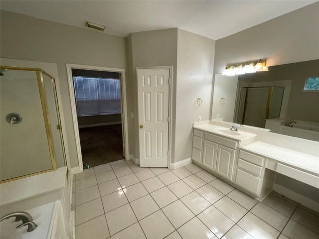 23 S Bristol Oak Court, The Woodlands, TX 77382