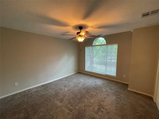 23 S Bristol Oak Court, The Woodlands, TX 77382