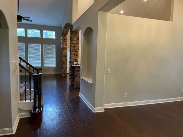 23 S Bristol Oak Court, The Woodlands, TX 77382