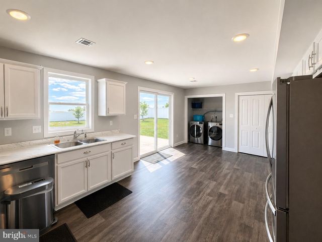 6004 ORRSTOWN RD, Shippensburg, PA 17257