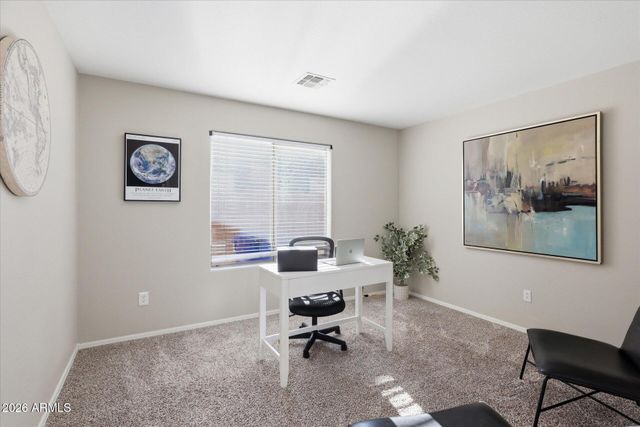 4122 E PALM BEACH Drive, Chandler, AZ 85249