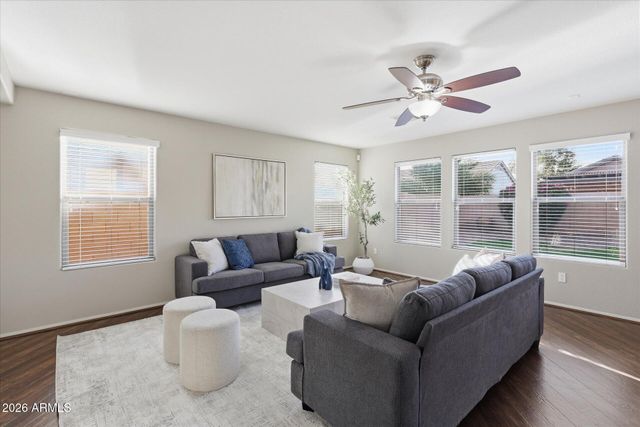 4122 E PALM BEACH Drive, Chandler, AZ 85249