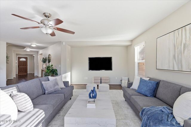 4122 E PALM BEACH Drive, Chandler, AZ 85249