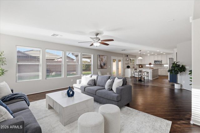 4122 E PALM BEACH Drive, Chandler, AZ 85249