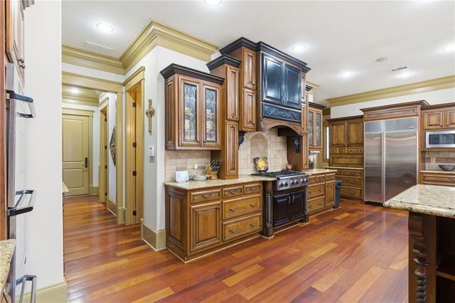 6427 Point Twenty Two, Gainesville, GA 30506