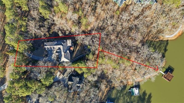 6427 Point Twenty Two, Gainesville, GA 30506