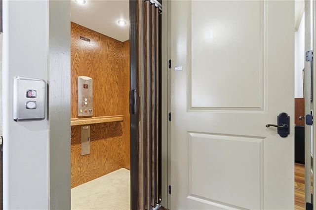 6427 Point Twenty Two, Gainesville, GA 30506