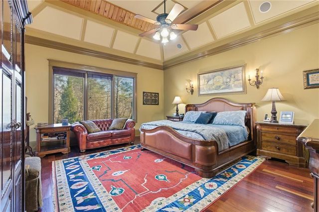 6427 Point Twenty Two, Gainesville, GA 30506