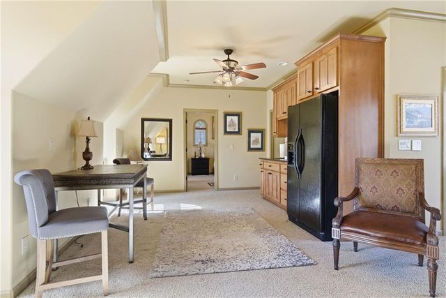 6427 Point Twenty Two, Gainesville, GA 30506