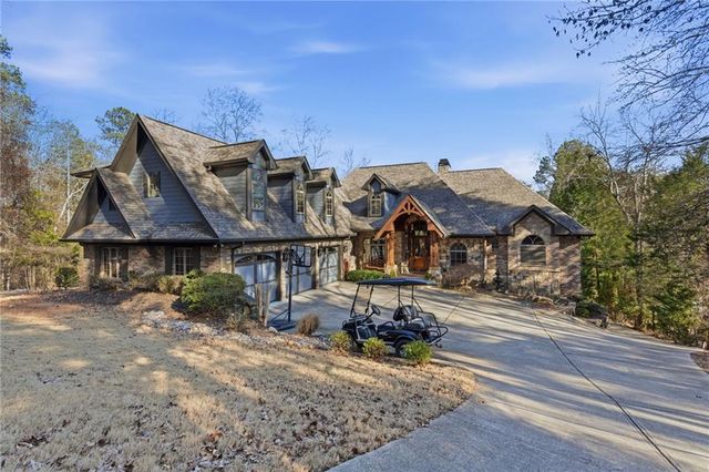 6427 Point Twenty Two, Gainesville, GA 30506