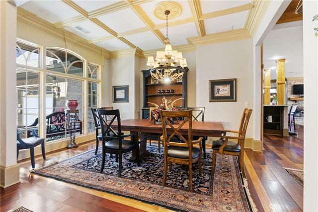 6427 Point Twenty Two, Gainesville, GA 30506