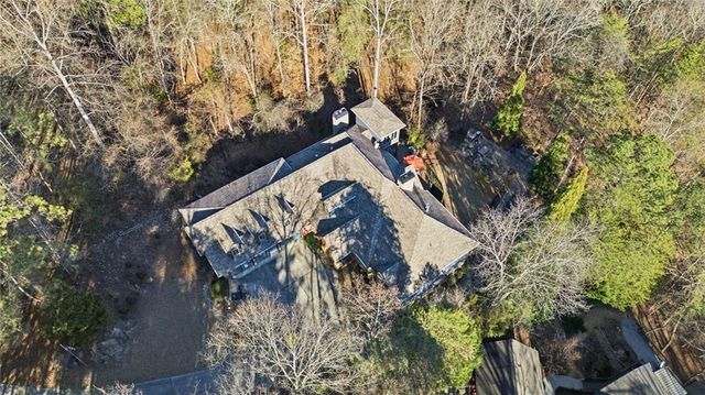 6427 Point Twenty Two, Gainesville, GA 30506