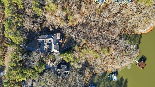 6427 Point Twenty Two, Gainesville, GA 30506