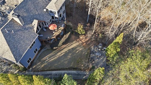 6427 Point Twenty Two, Gainesville, GA 30506