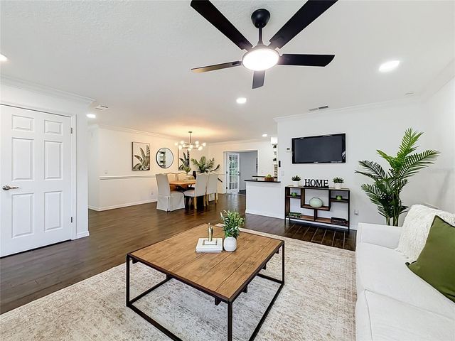 458 WEATHERSFIELD AVENUE, Altamonte Springs, FL 32714