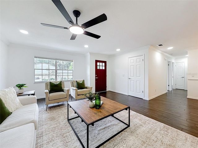 458 WEATHERSFIELD AVENUE, Altamonte Springs, FL 32714