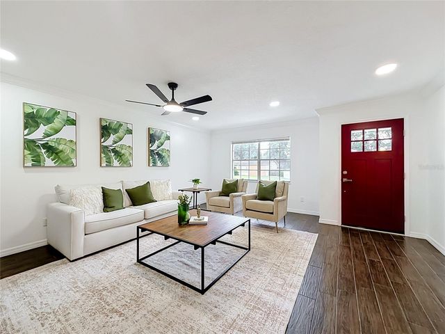 458 WEATHERSFIELD AVENUE, Altamonte Springs, FL 32714