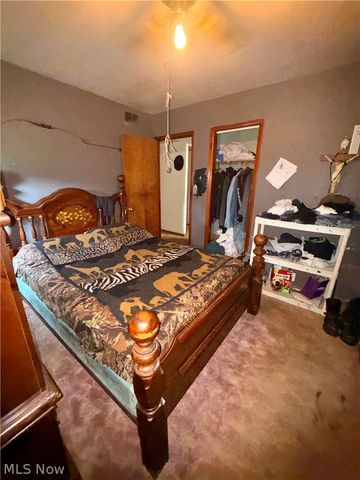 1884 Victoria Street SW, Warren, OH 44485