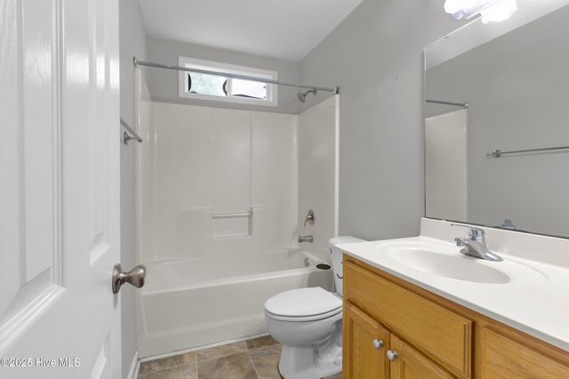 106 Knights Court, New Bern, NC 28562