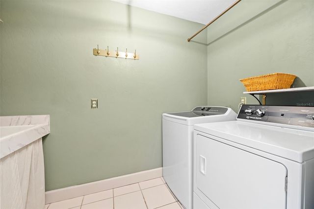 3201 NW 58TH BOULEVARD, Gainesville, FL 32606