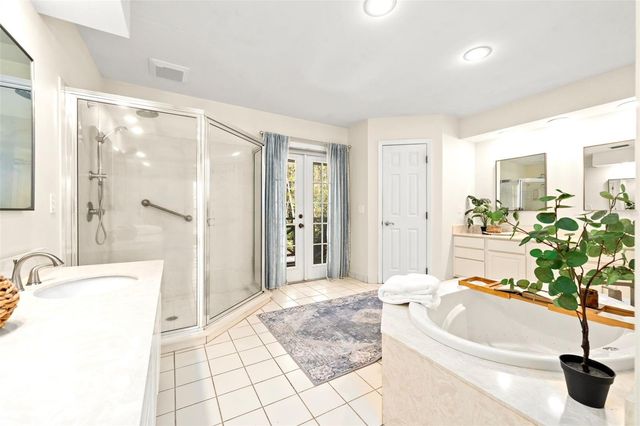 3201 NW 58TH BOULEVARD, Gainesville, FL 32606