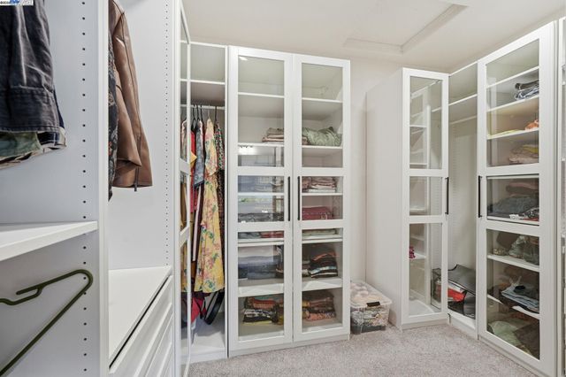 3039 Paxton Ct, Lathrop, CA 95330