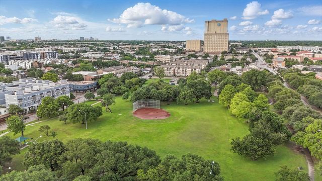 3105 San Jacinto Street 207, Dallas, TX 75204