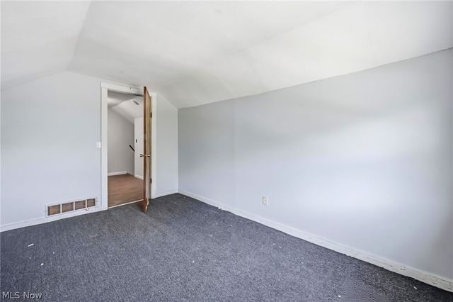2645 Draper Street SE, Warren, OH 44484